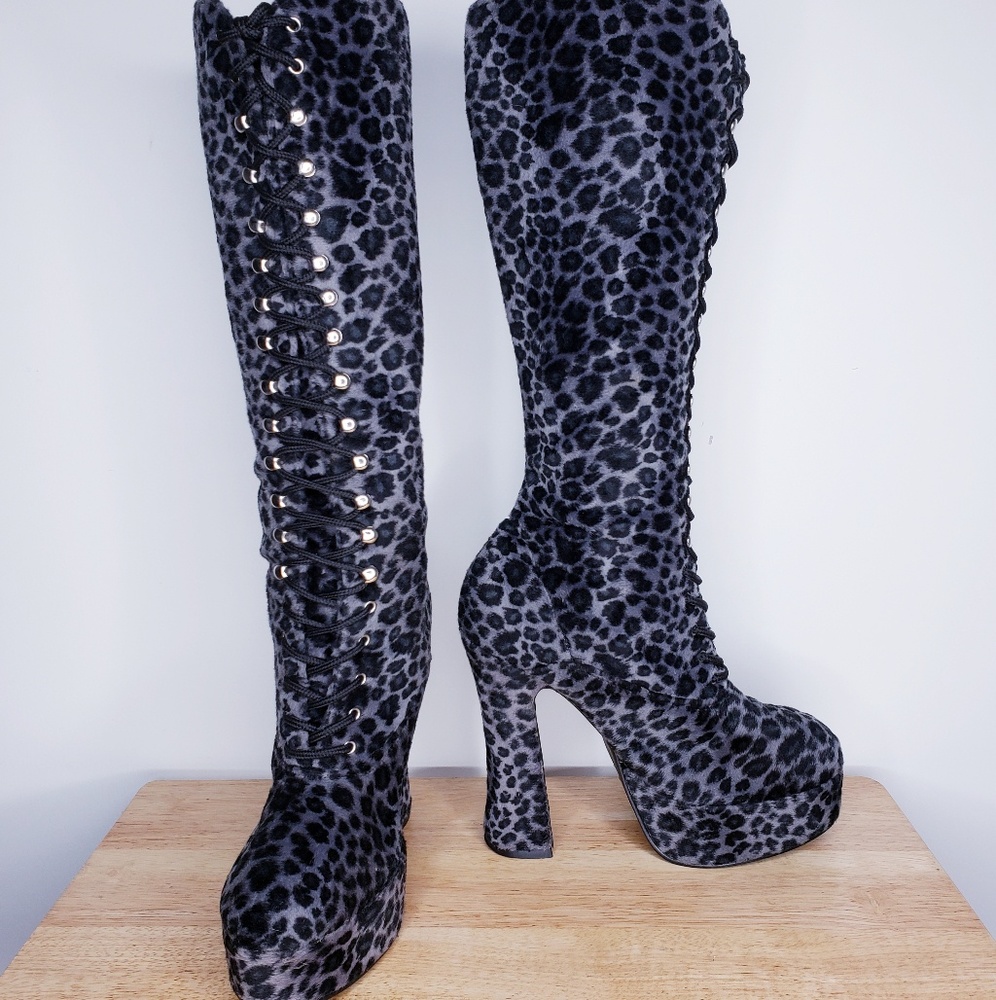 Grey Leopard Cheetah High Platform Boots Size 7